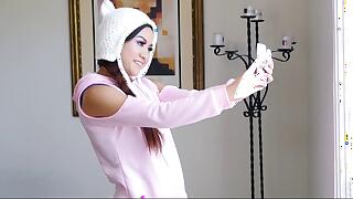 Asian Erotic Selfie Snatch